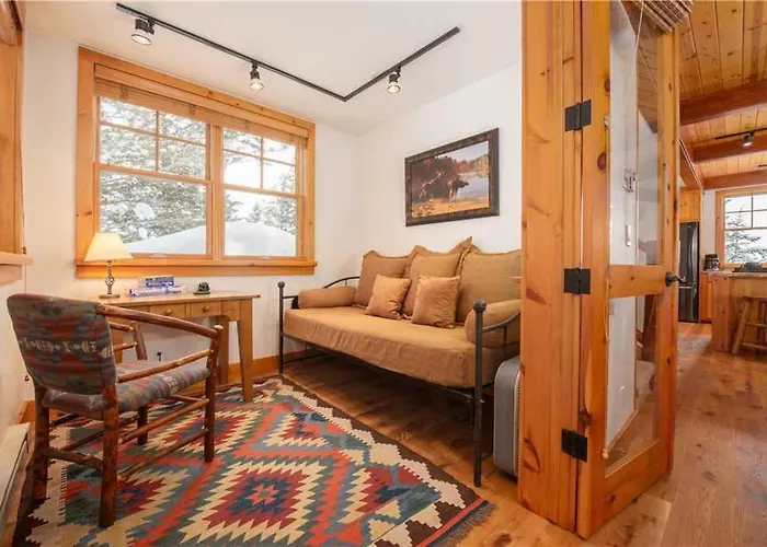 Holiday home Rmr: Cottagewood House In *