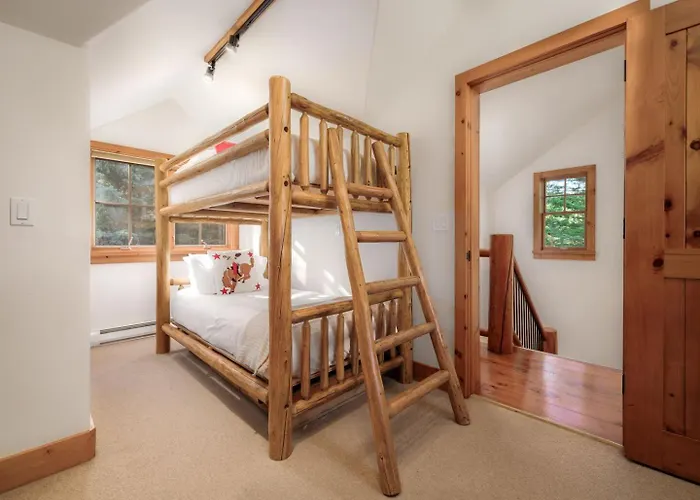 Rmr: Cottagewood House In Teton Village